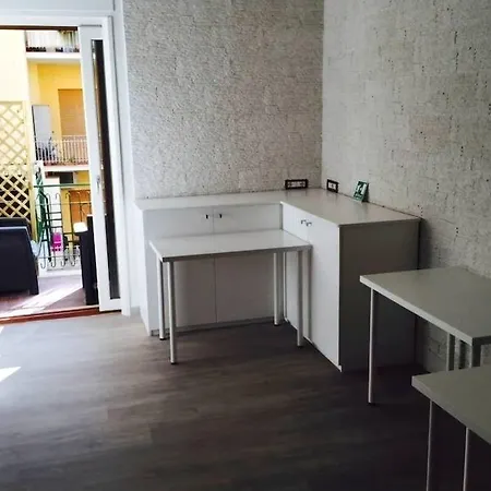 Vhome 4*