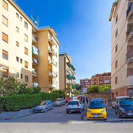 Bed & Breakfast Vhome 4*