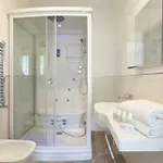 Frühstückspension Vhome 4*